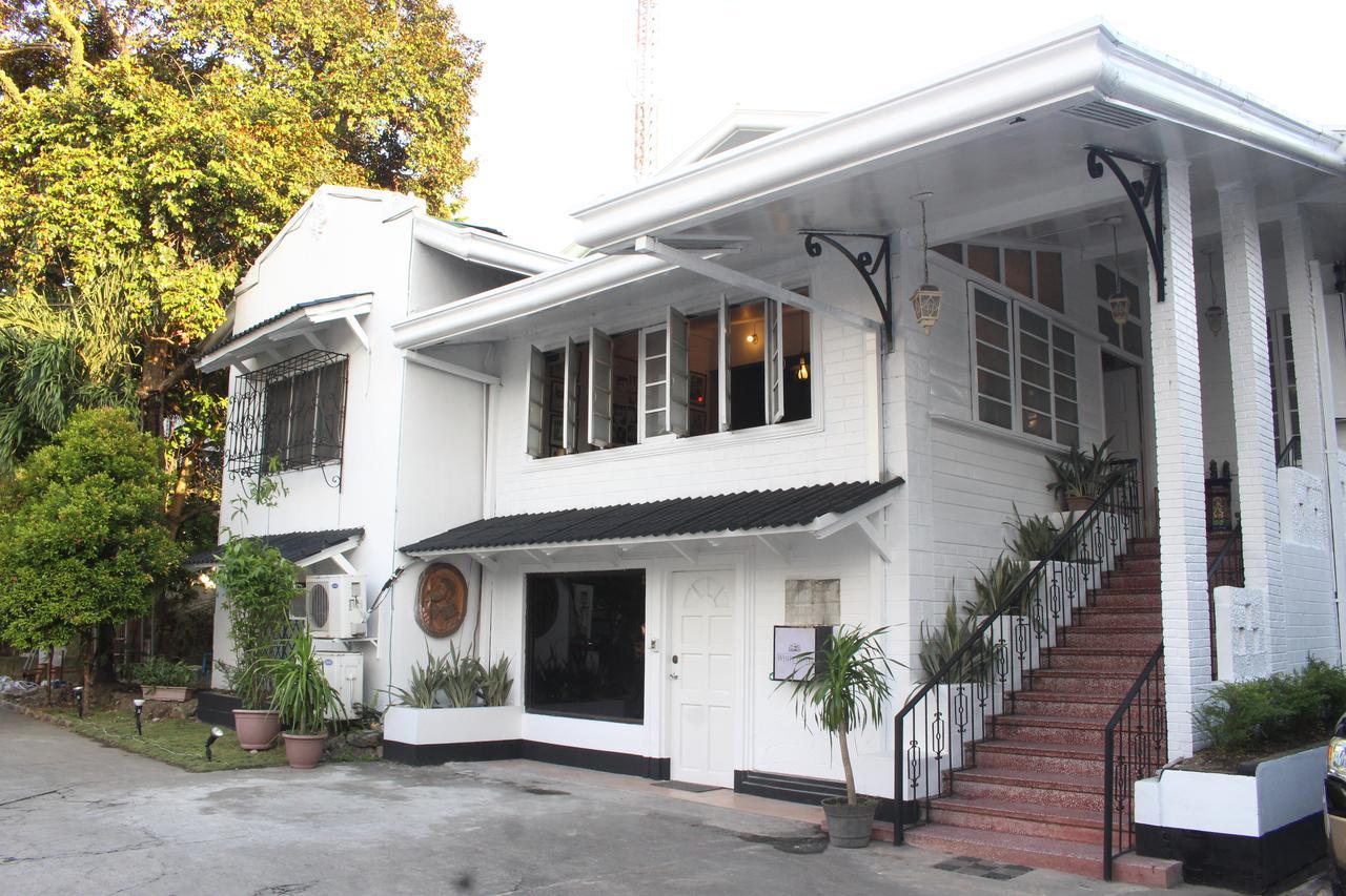 The White Bed And Breakfast Баколод Екстериор снимка