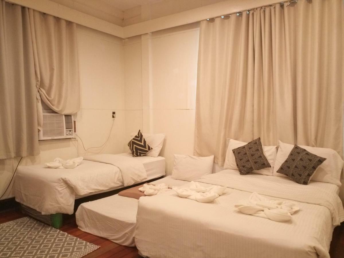 The White Bed And Breakfast Баколод Екстериор снимка