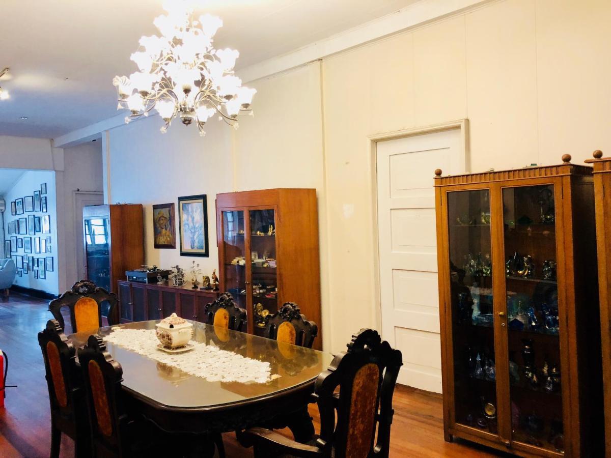 The White Bed And Breakfast Баколод Екстериор снимка